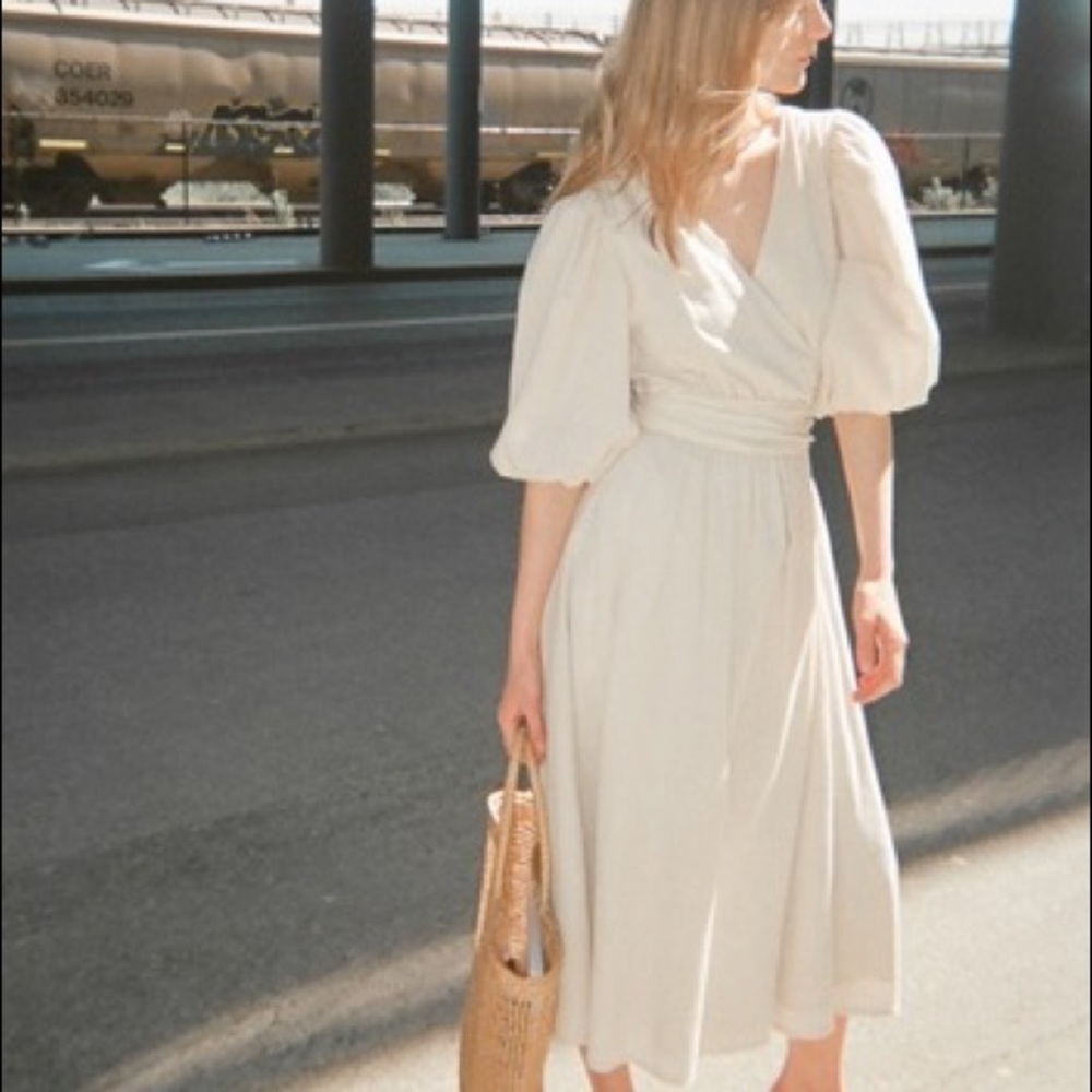 Oak and Fort Linen Dress in Oat XS